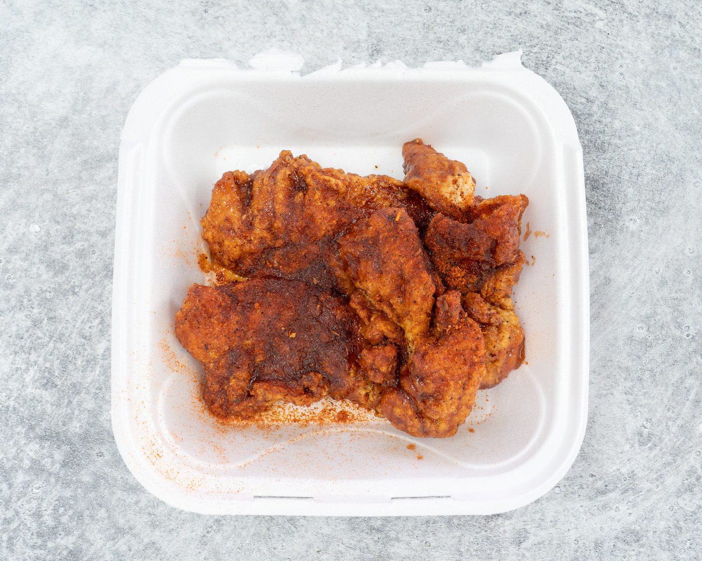 Dat Wings and Grill wings with fries, celery and dipping sauce
